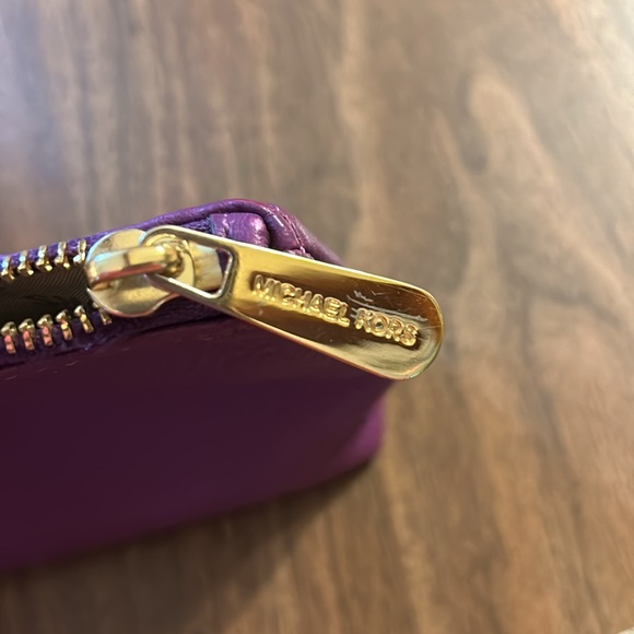 Michael Kors Bag - Picture 6 of 9